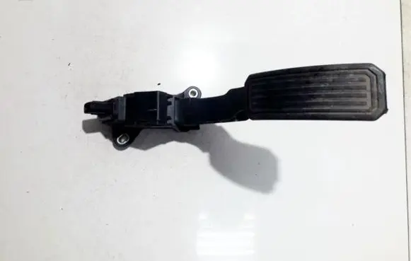 Toyota Auris 150 Accelerator throttle pedal 7811002010 48837316385