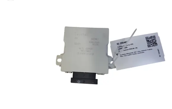 Toyota Avensis T250 Window wiper relay 8594005040