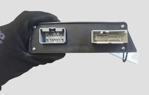 Jaguar XF X250 Hand brake control module 8X232C496AD 90044030