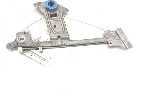 Rear door manual window regulator