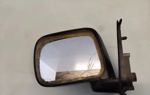 Nissan Terrano Manual wing mirror 