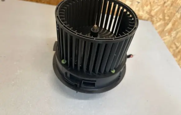 Renault Arkana Heater fan/blower 74T51023C 4532401170