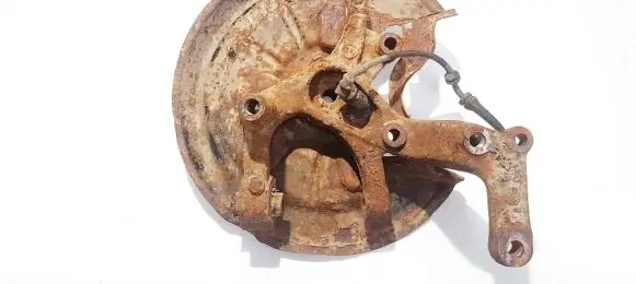 Rear wheel hub