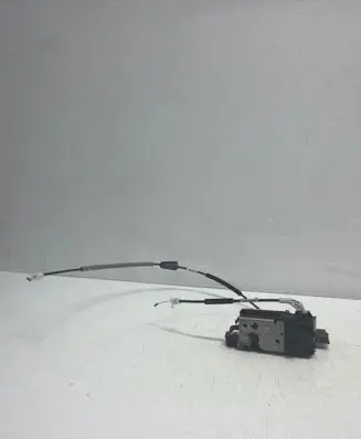 Peugeot 208 I Front door lock 9689079280