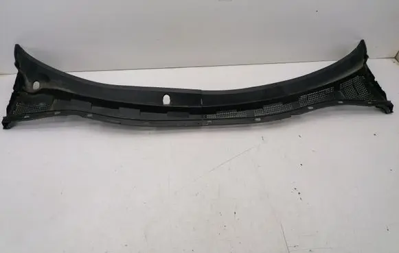 Mazda 3 I Wiper trim B32H507R1 B32H507S1