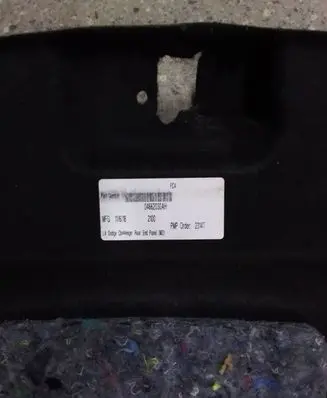 Dodge Challenger Other trunk/boot trim element 04662030AH