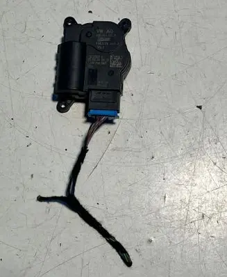 Volkswagen ID.3 Air flap motor/actuator 2Q0907511 3293919M T48318B