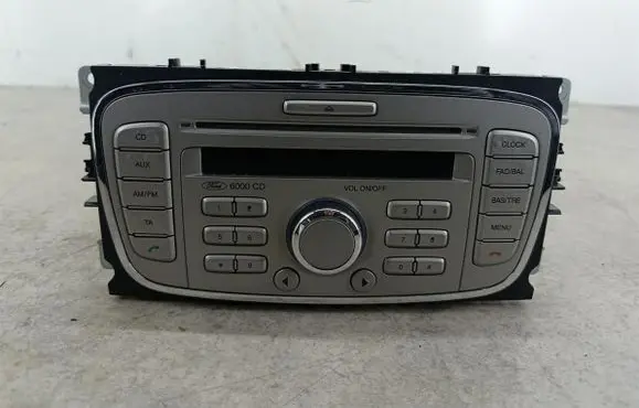 Ford Focus Radio/CD/DVD/GPS head unit 8M5T18C815AC