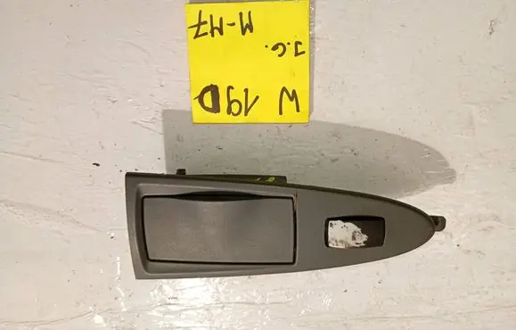 Fiat Croma Quarter vent window switch C723