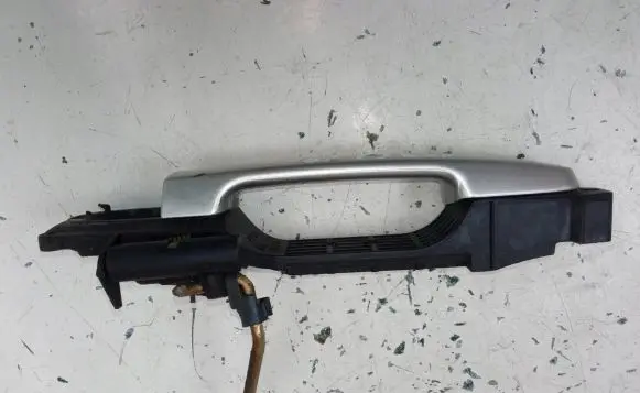 Toyota Corolla E120 E130 Front door exterior handle