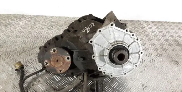 SsangYong Kyron Gearbox transfer box case 3200008011