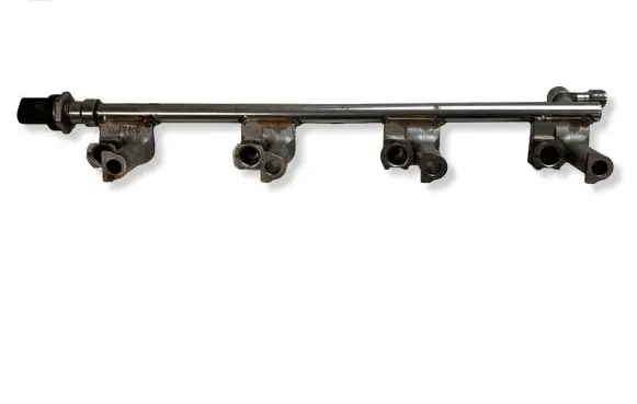 Land Rover Range Rover L405 Fuel main line pipe DW939G774AA