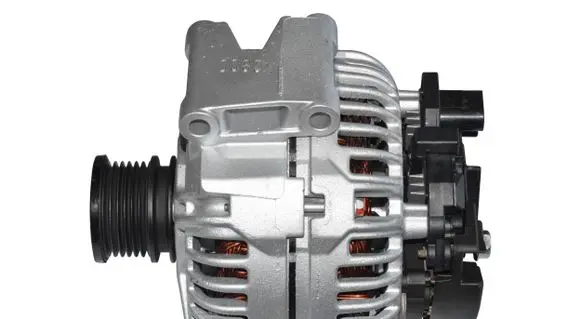 Mercedes-Benz Vito Viano W639 Generator/alternator A0131541002 0124625006