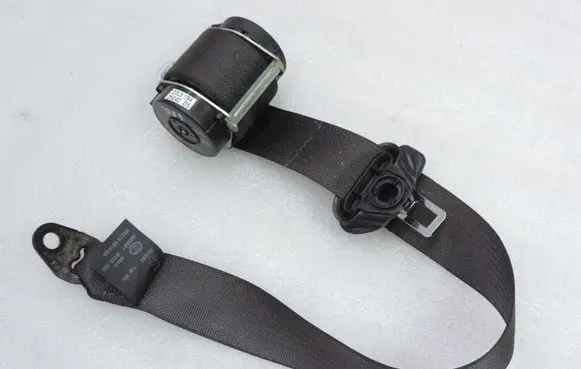 Opel Zafira C Rear seatbelt 13332239 198266