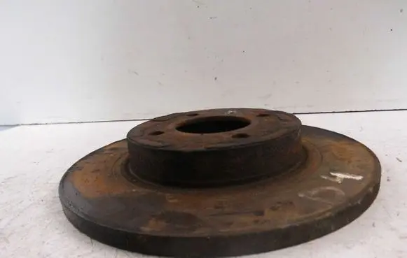 Volkswagen PASSAT B4 Front brake disc