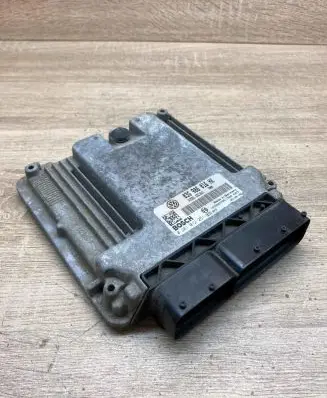 Volkswagen Touran I Engine control unit/module ECU 03G906016HK 0281012251
