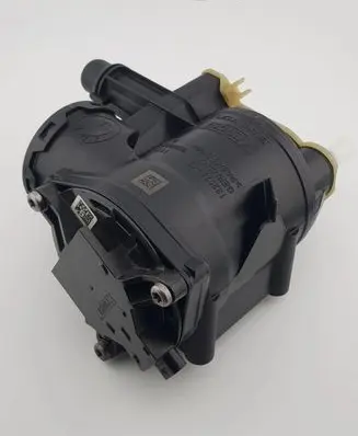 BMW X7 G07 Oil breather separator 8597276 859727611158597276