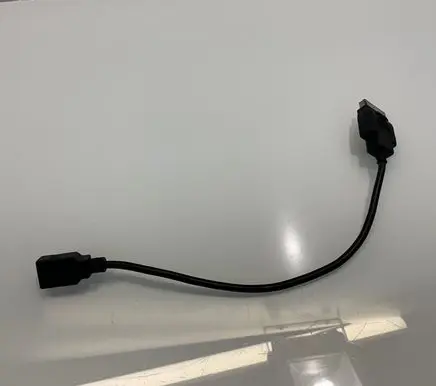 Mercedes-Benz E W212 USB socket connector A0018276704 87645 0018276704