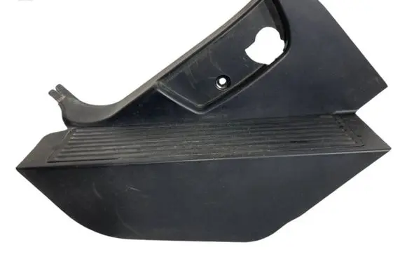 BMW X5 E53 Foot area side trim 8250181 51438250181