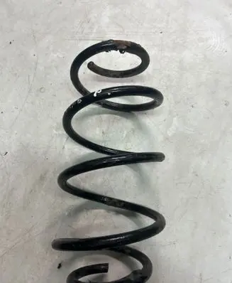 Skoda Octavia Mk2 (1Z) Front coil spring 