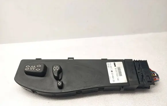 BMW X5 E53 Seat control switch 61317001142 568471 03492125