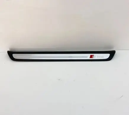 Audi Q3 8U Front sill trim cover 8U0853373E