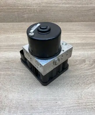 BMW 3 E90 E91 ABS Pump 6777159 6777158