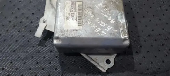 Lexus IS 200-300 Airbag control unit/module 8917053020 152300-2913