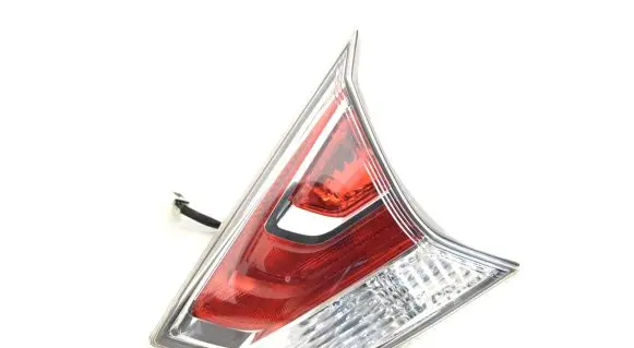 Nissan X-Trail T32 Tailgate rear/tail lights