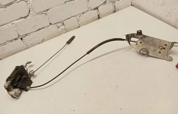 Fiat Ducato Front door lock