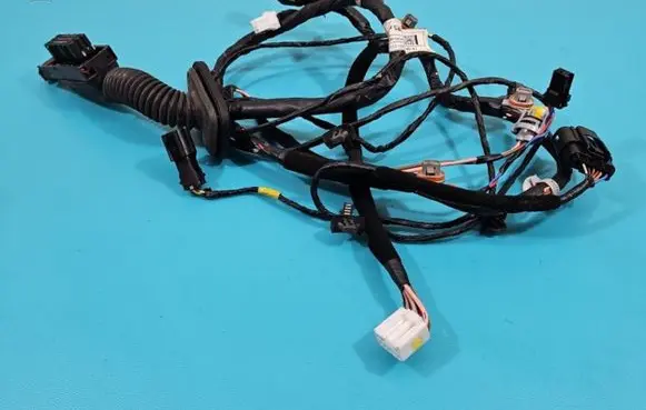 Hyundai ix35 Front door wiring loom 91610-2Y010 IMPRK1417081