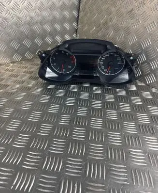 Audi A4 S4 B8 8K Speedometer (instrument cluster) 8K0920930A