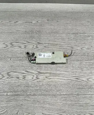 BMW 5 F10 F11 Aerial antenna amplifier 9346799
