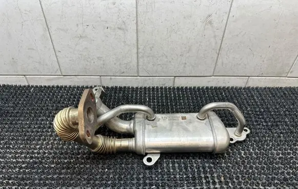 Renault Captur EGR valve cooler 147358238R 43570821B