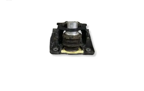 Volvo XC90 Engine mount bracket 31480353