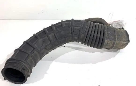 KIA Ceed Air intake hose/pipe 281381R200