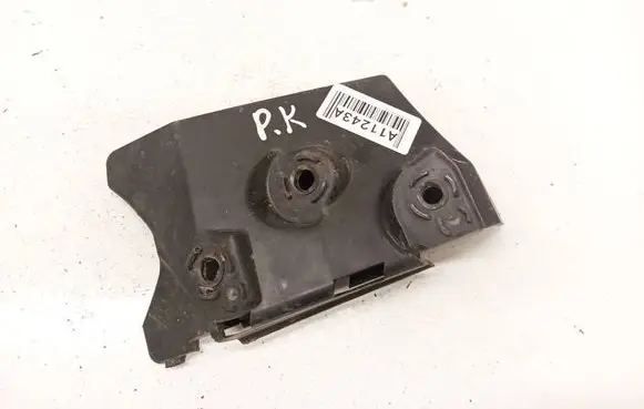 Seat Altea Front bumper mounting bracket 5P0807183A