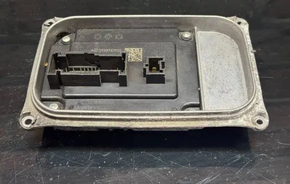 Mercedes-Benz B W247 Headlight ballast module Xenon A2479003703 A2479011002 18072900154439E