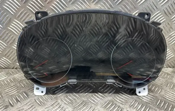 Speedometer (instrument cluster)