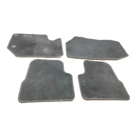 Peugeot 208 II Car floor mat set 