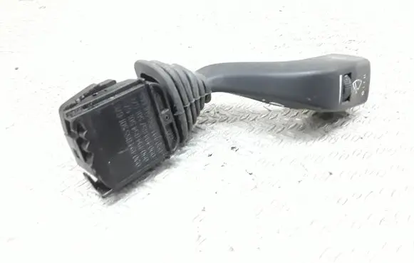 Opel Omega B1 Wiper control stalk