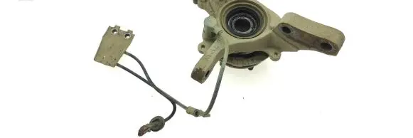 Subaru Forester SF Front wheel hub 27540AC030