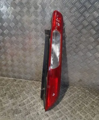 Ford Focus Rear/tail lights 4m5113404a