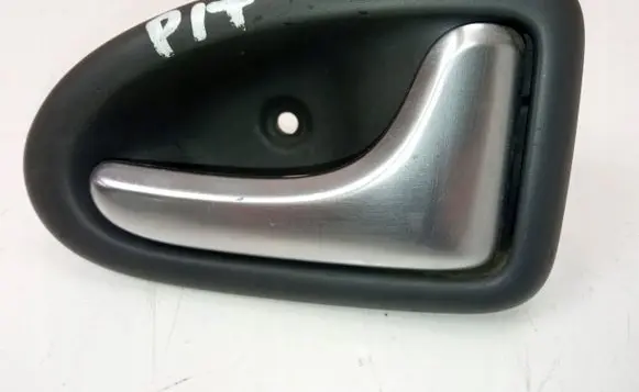 Renault Scenic I Rear door interior handle 8200028995