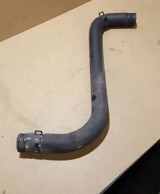 Subaru Forester SJ Engine coolant pipe/hose