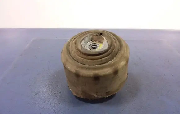Mercedes-Benz C W203 Engine mount vacuum valve 
