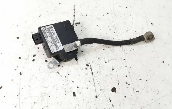 Audi A6 S6 C6 4F Power management control unit 4F0915181A 140148AA 4F0910181E