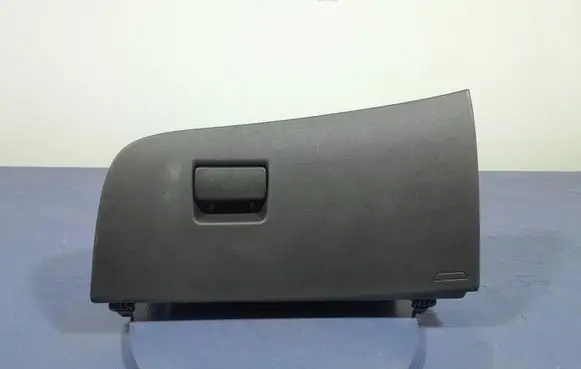 Opel Insignia A Glove box 39097522