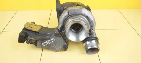 BMW 1 E81 E87 Turbo 781019903D N47D20C
