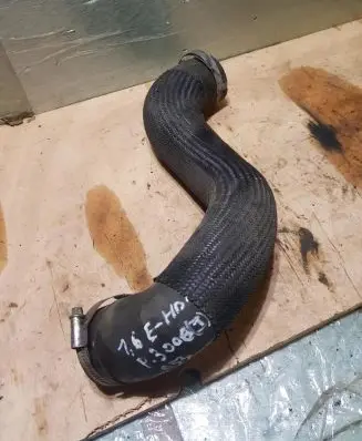 Peugeot 3008 I Intercooler hose/pipe